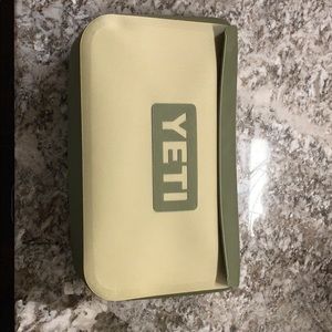 Yeti Soft Cooler Sidekick